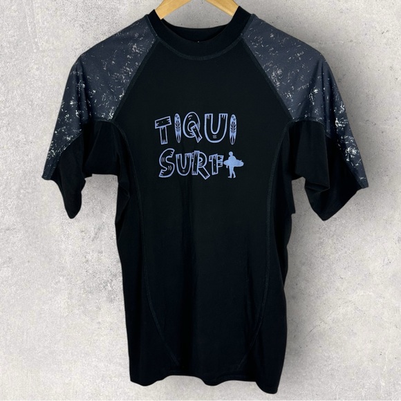 Tiqui Surf Tops - Tiqui Surf Academy Rash Guard Black Short Sleeve Crew Neck Womens‎ Size Medium M